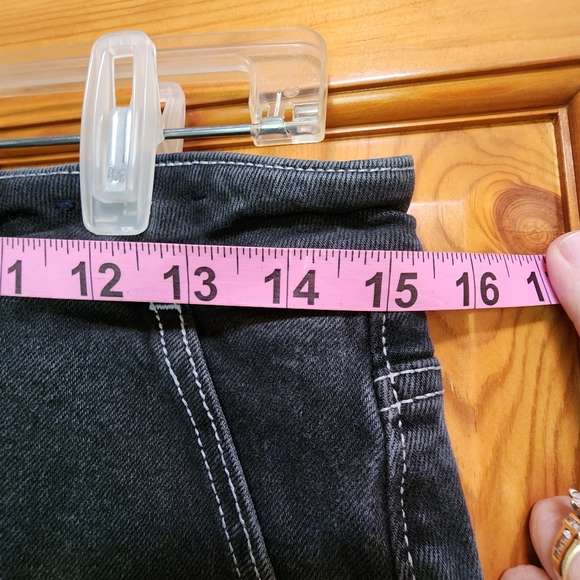 Hollister Vintage High Rise Baggy Black Cargo Jeans, Size 11R - Picture 7 of 11